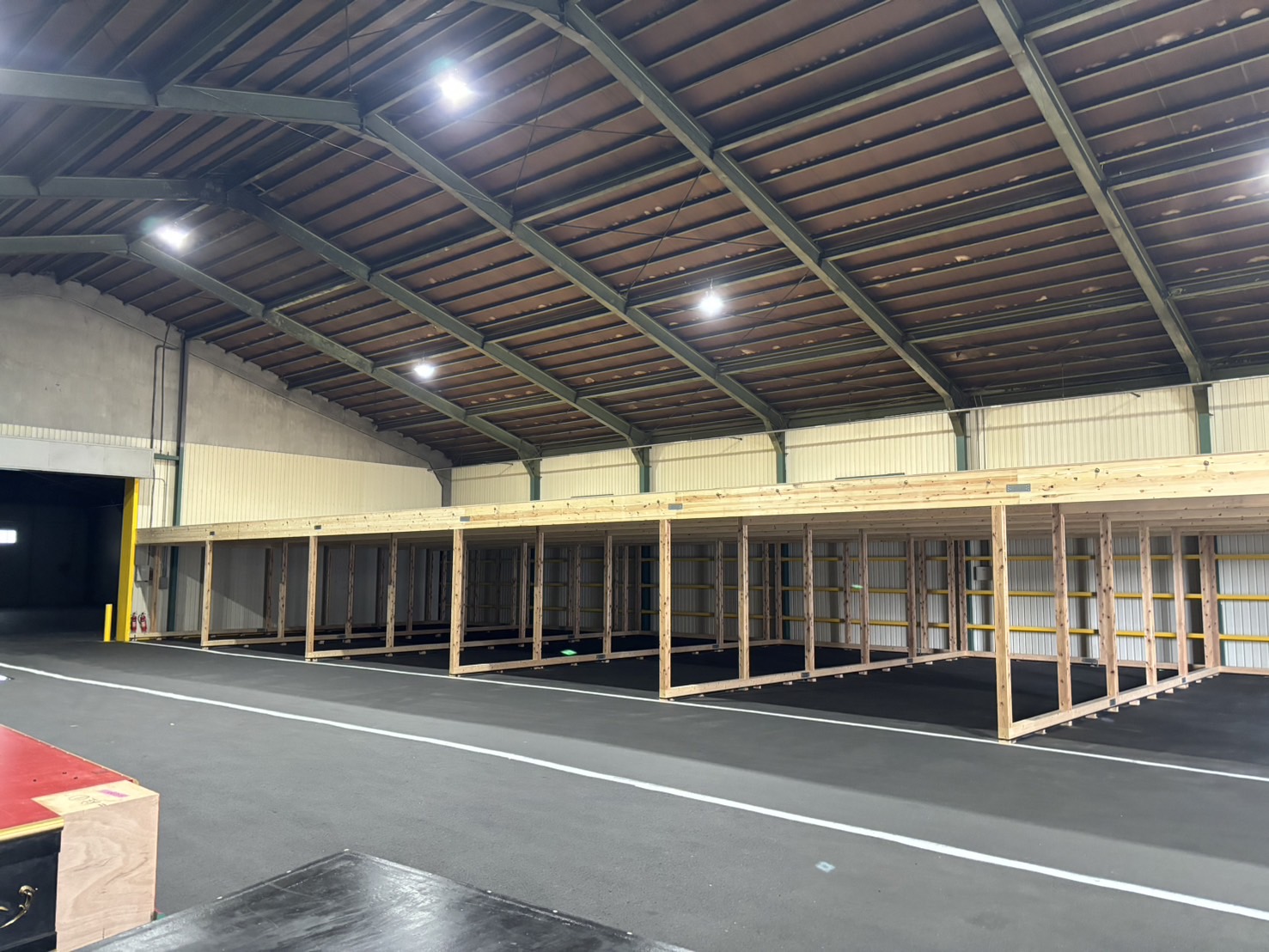 埼玉県戸田市美女木　棚構造体工事　After(仕上げ)