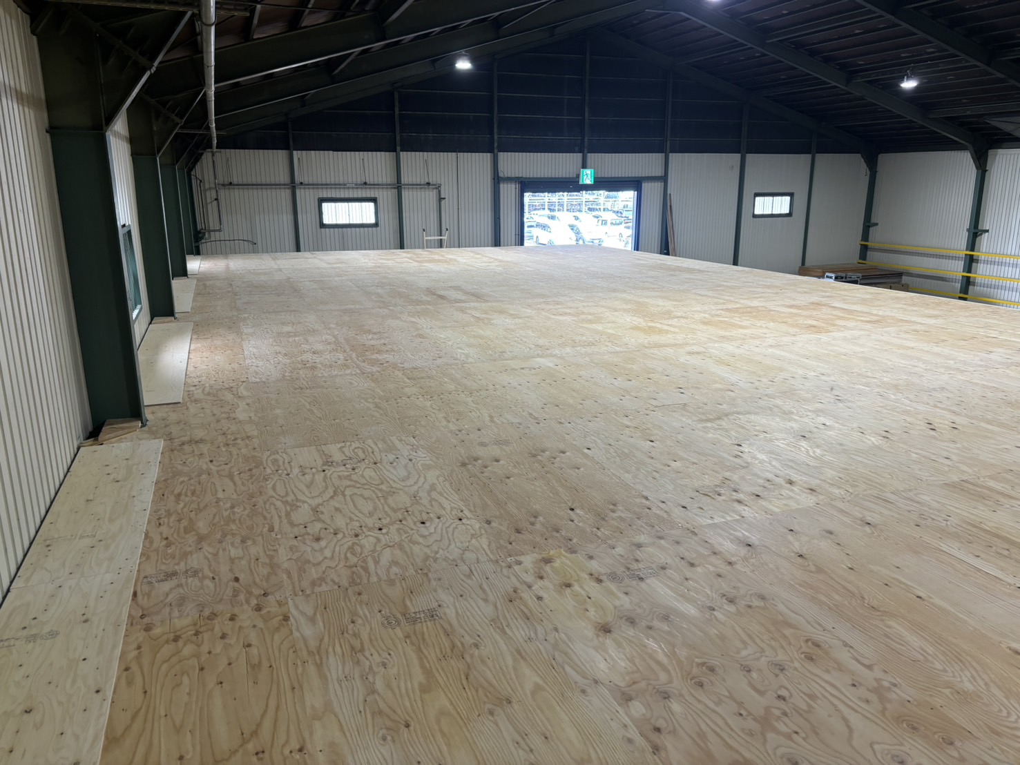 埼玉県戸田市美女木　棚構造体工事　After(仕上げ)