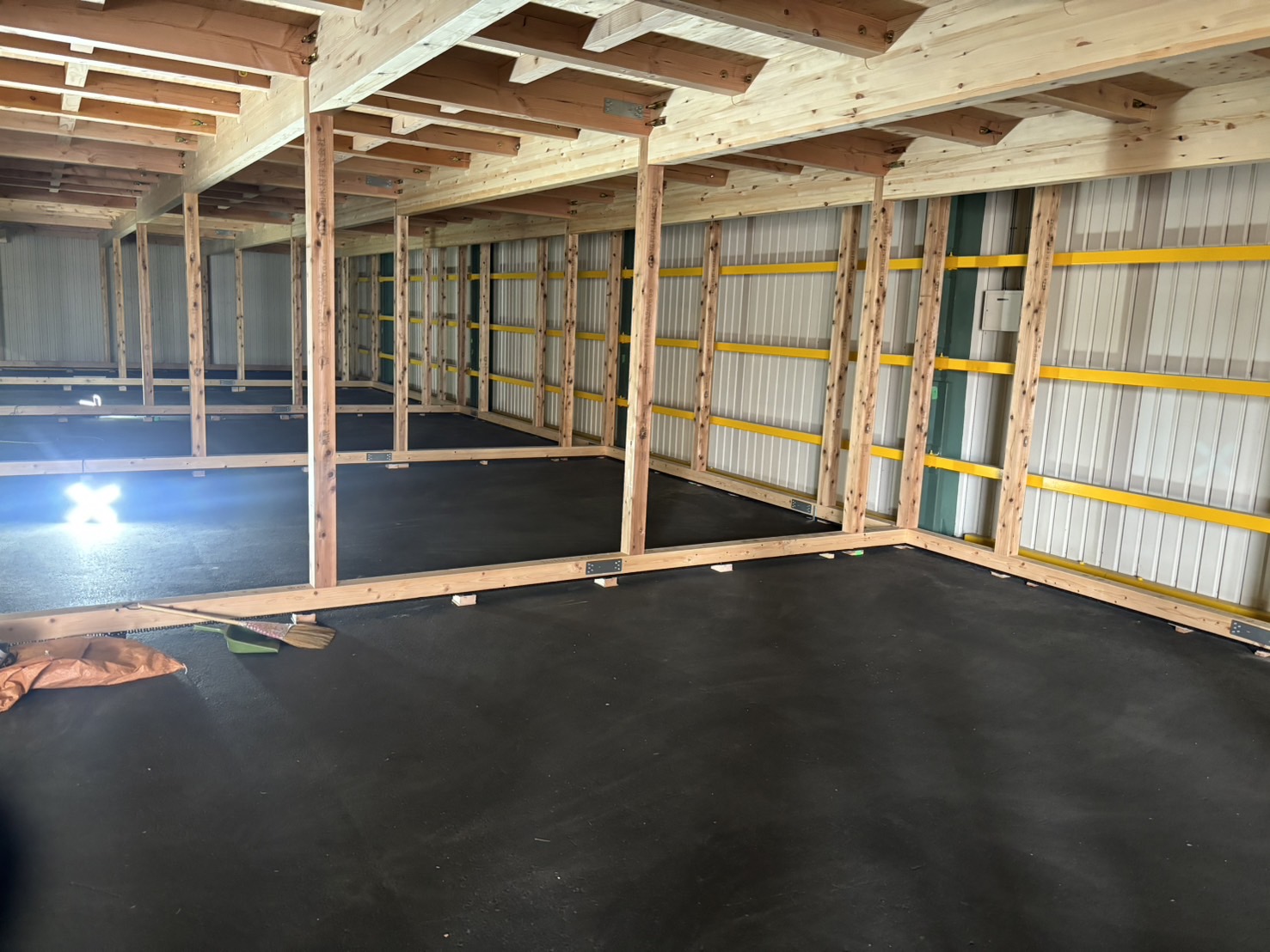 埼玉県戸田市美女木　棚構造体工事　After(仕上げ)