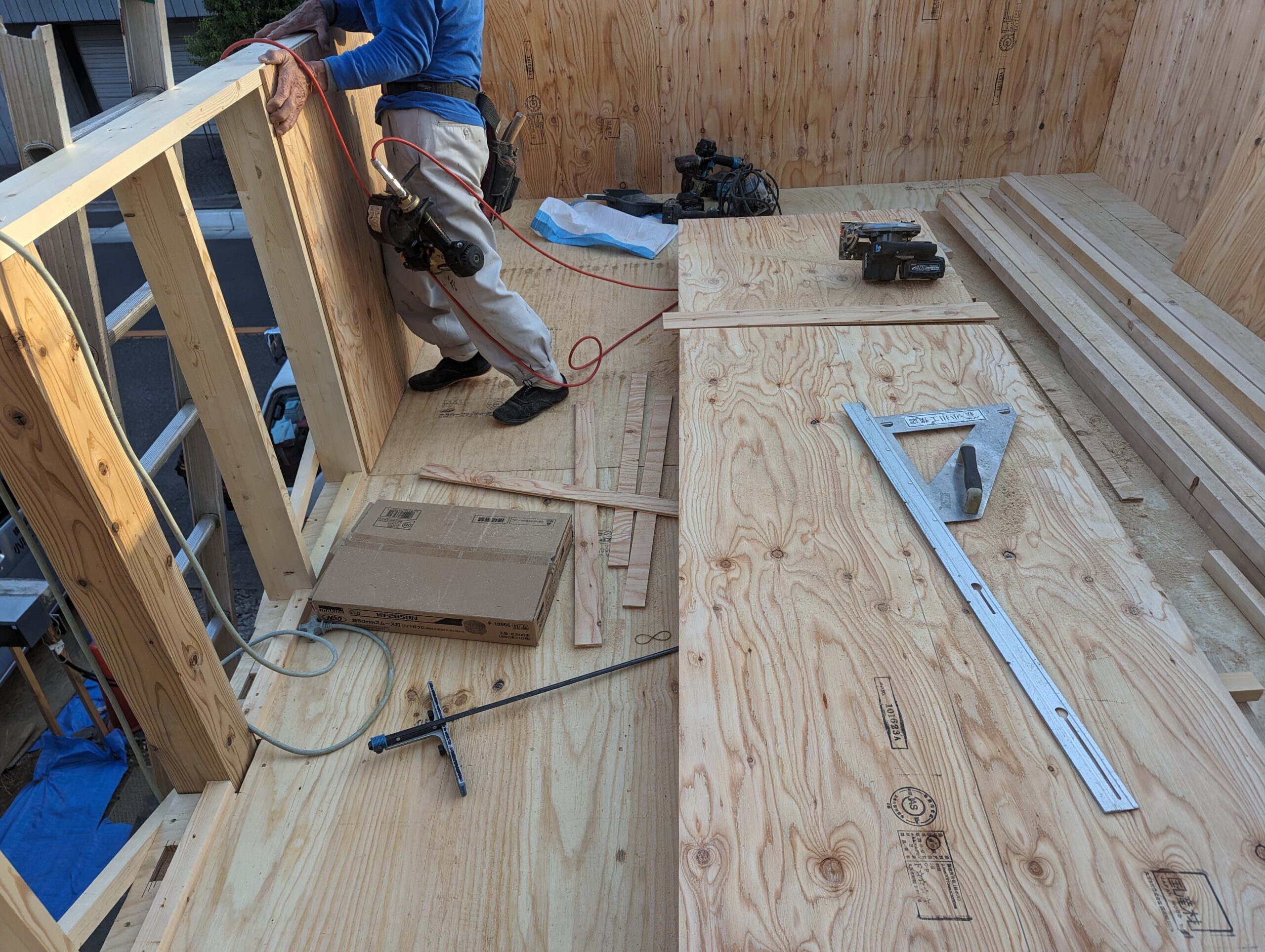 T邉様邸 増改築工事 木工事1