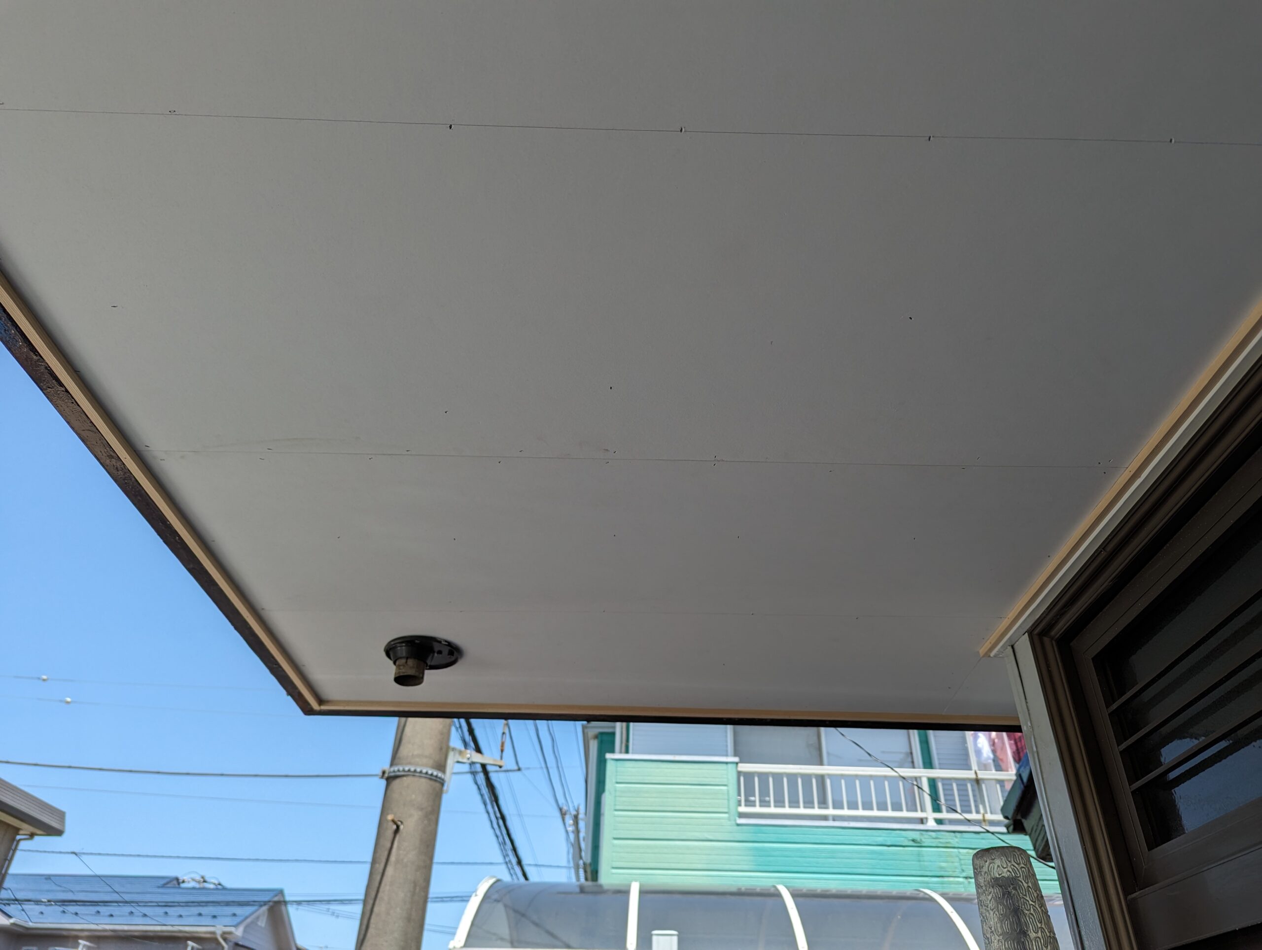 H山様邸 軒天補修及び塗装工事　軒天工事