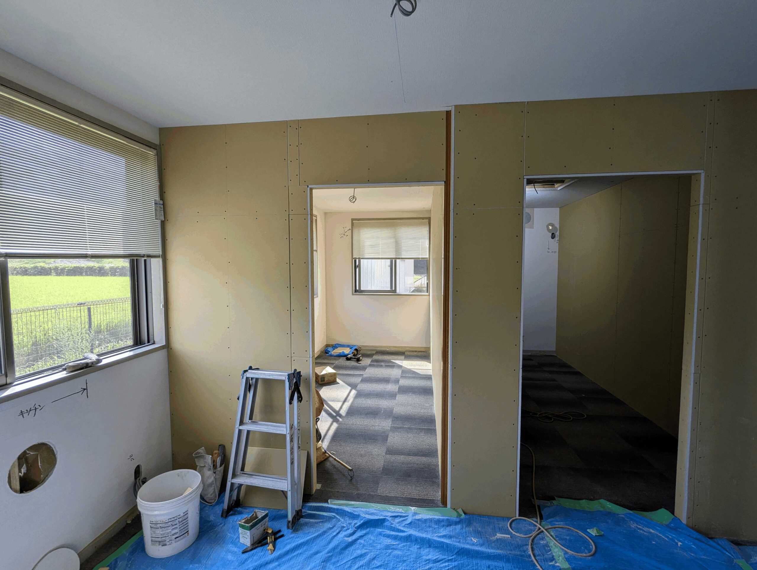 栃木県那須塩原市西那須野町　間仕切り工事　木工事