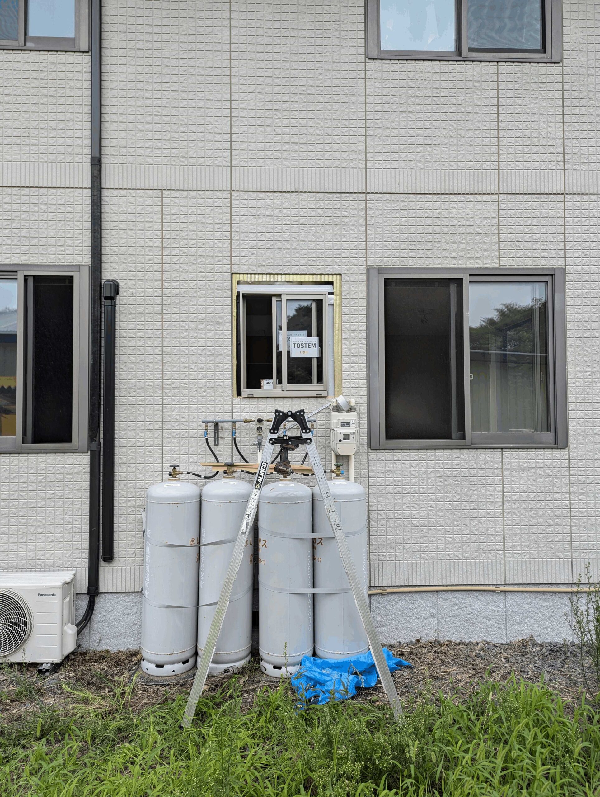 栃木県那須塩原市西那須野町　間仕切り工事　木工事