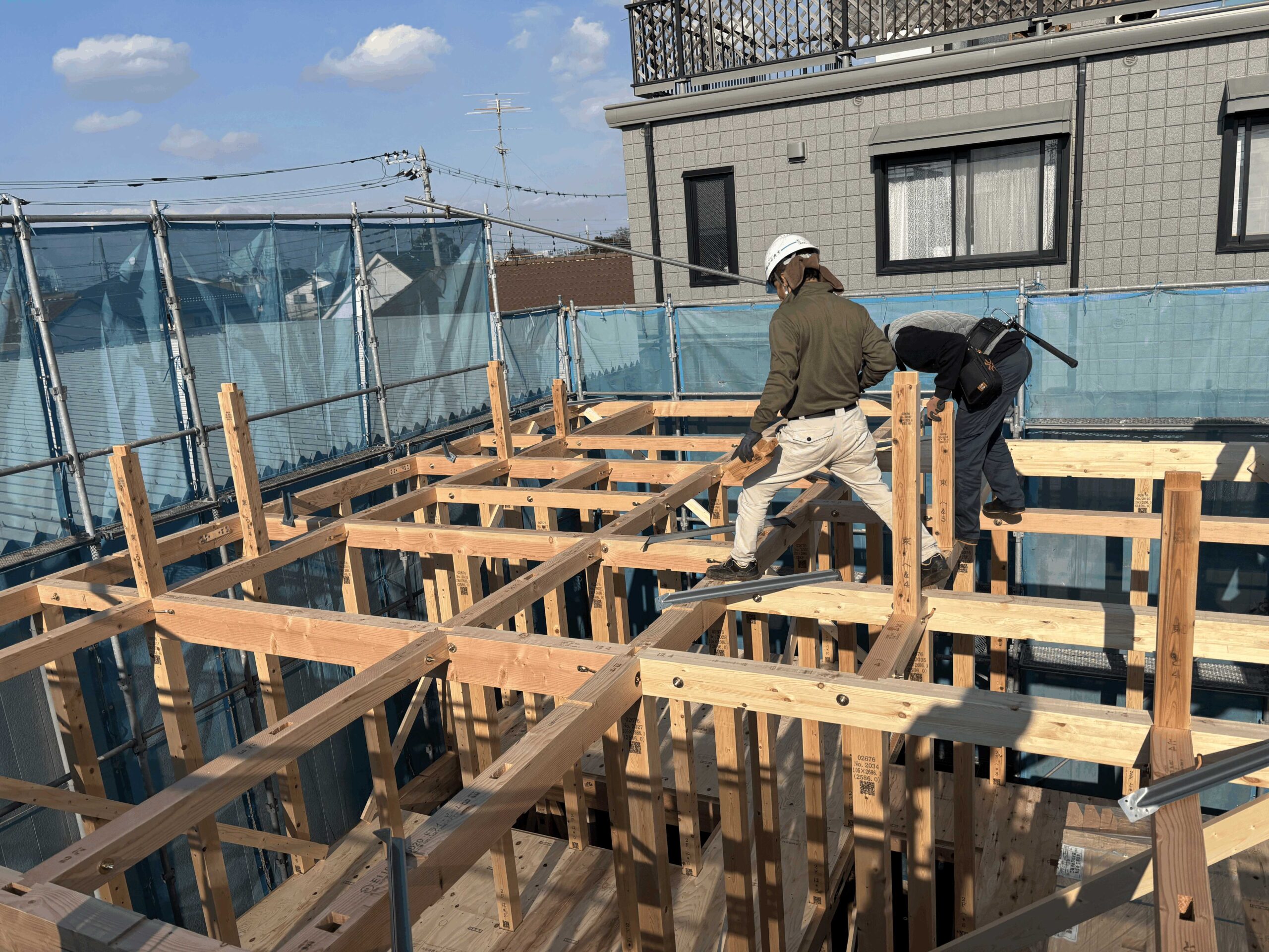 N様邸 共同住宅工事　建方工事