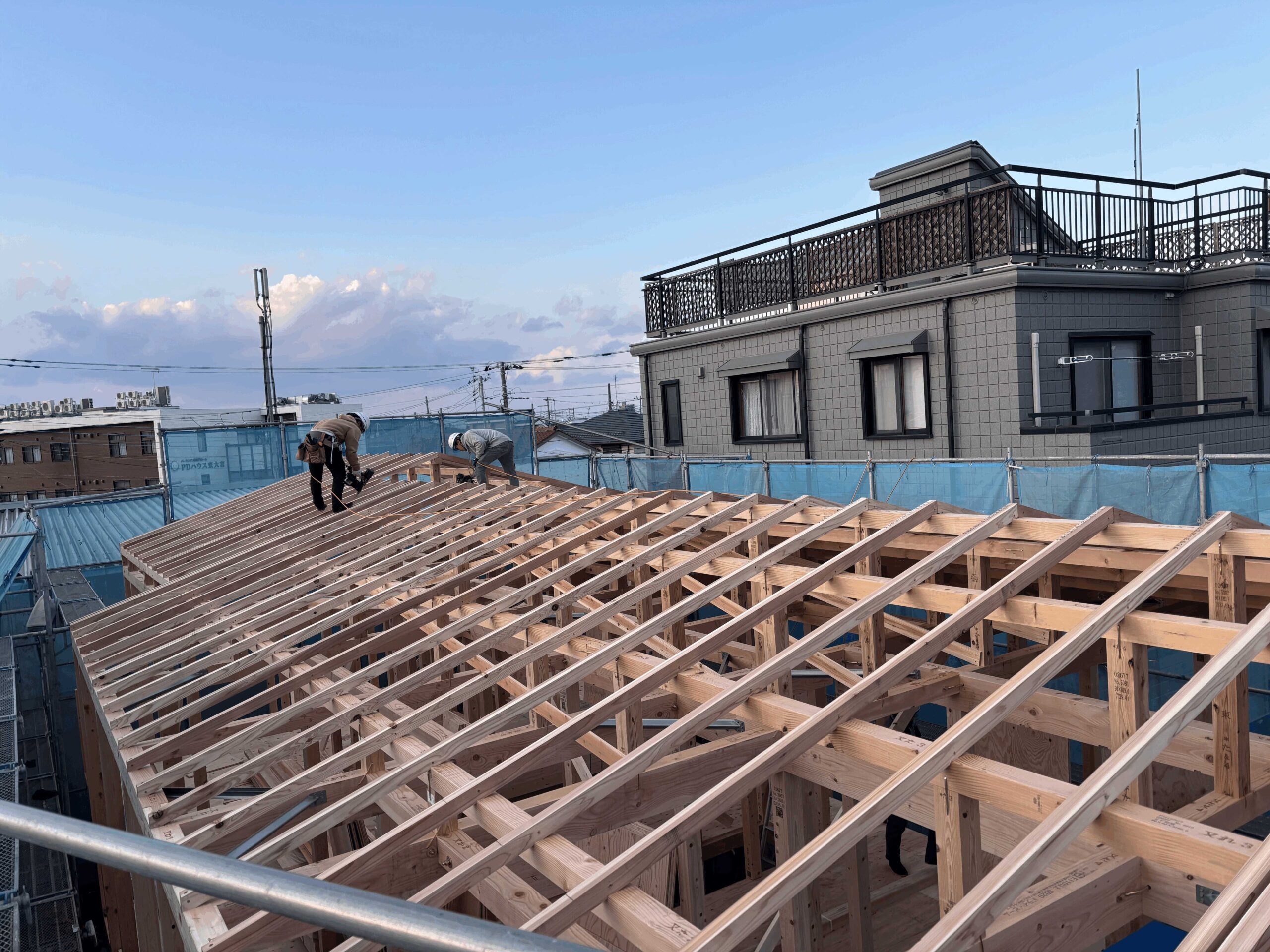 N様邸 共同住宅工事　建方工事