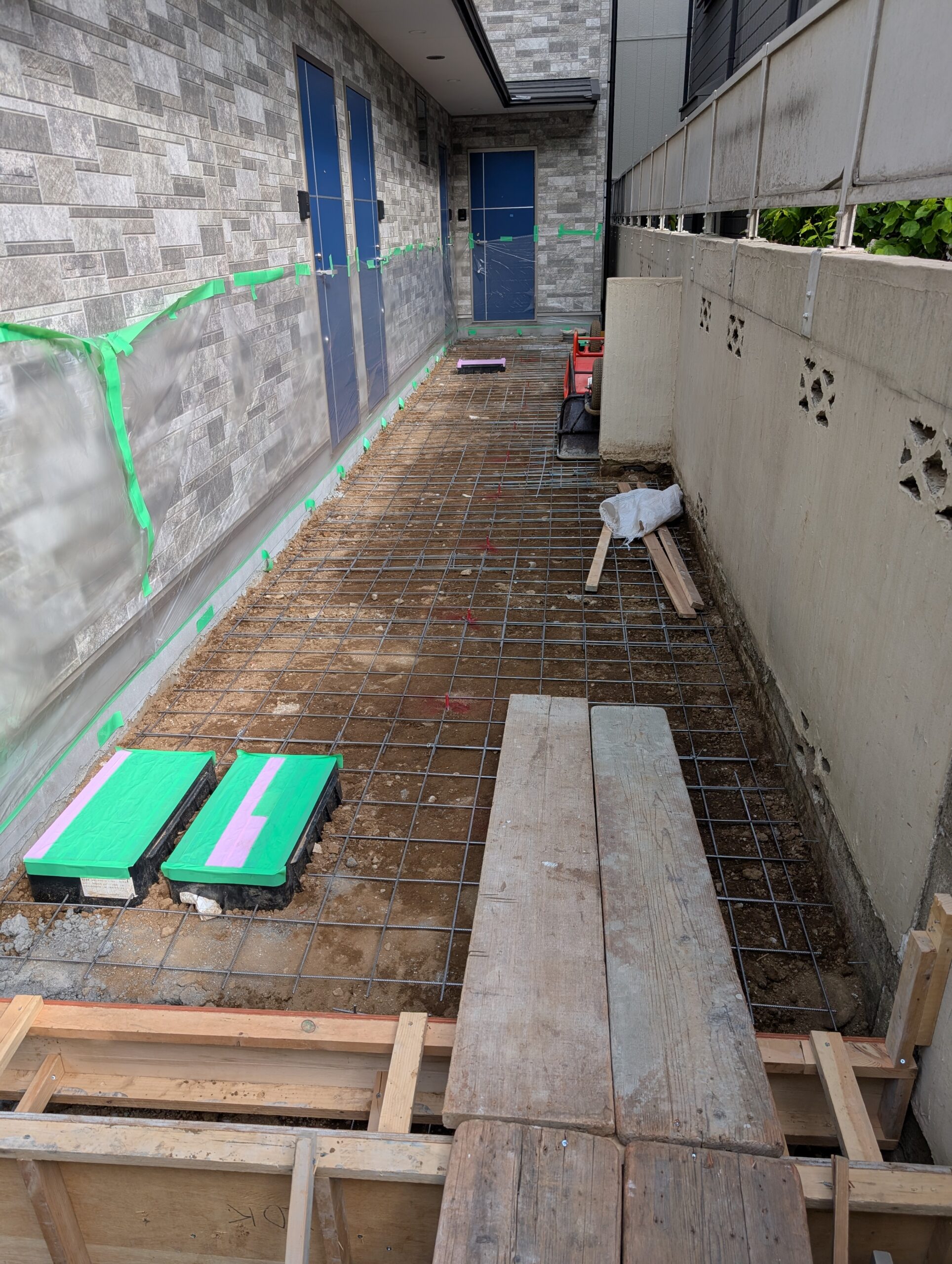 N様邸 共同住宅工事　外構