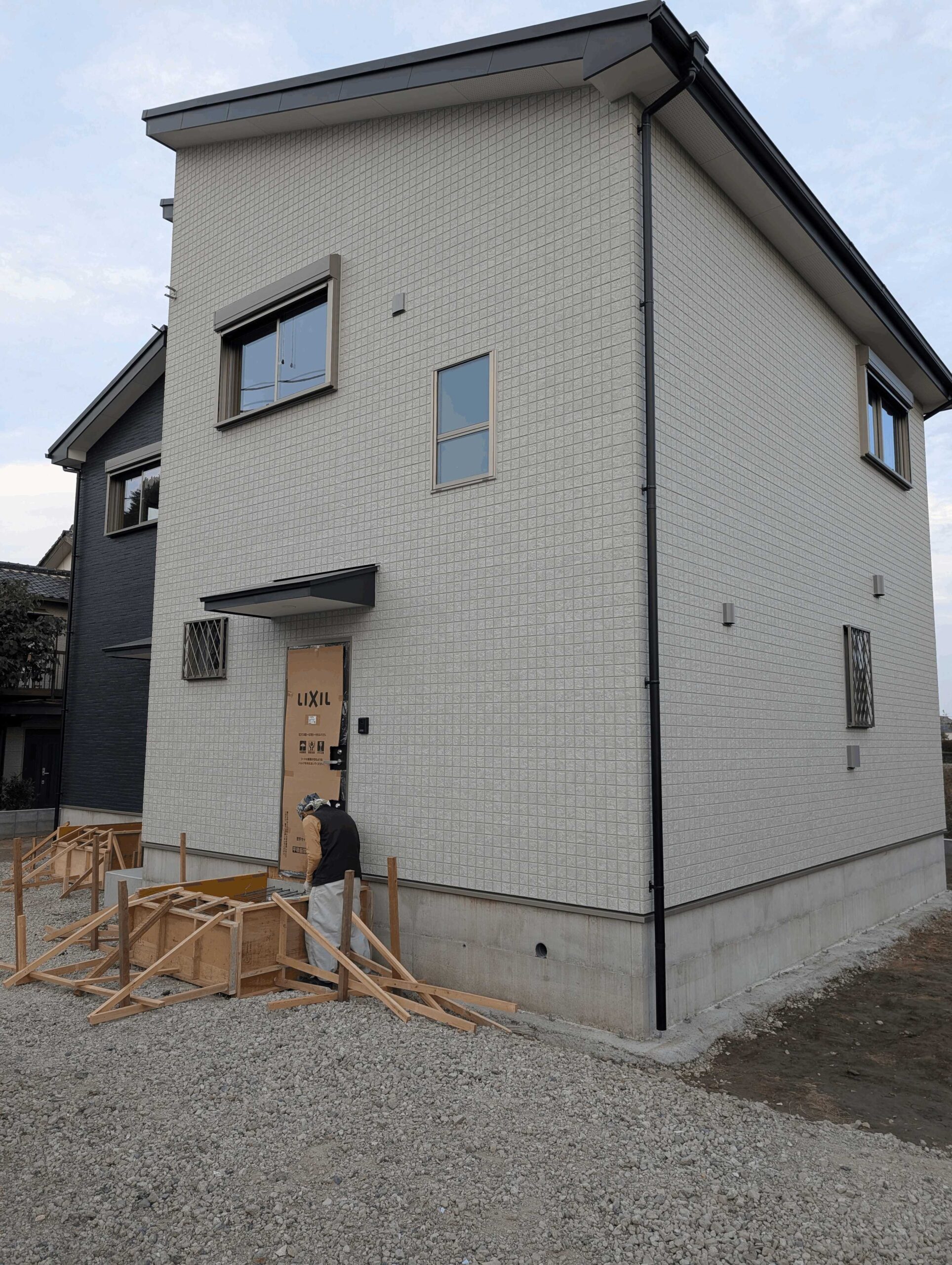 O様邸 長屋住宅新築工事　サイディング工事