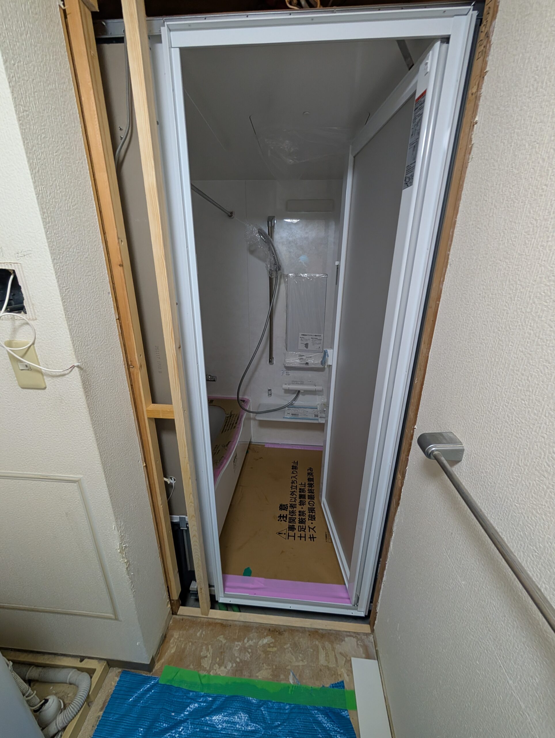 I様邸 ユニットバス交換工事　木工事
