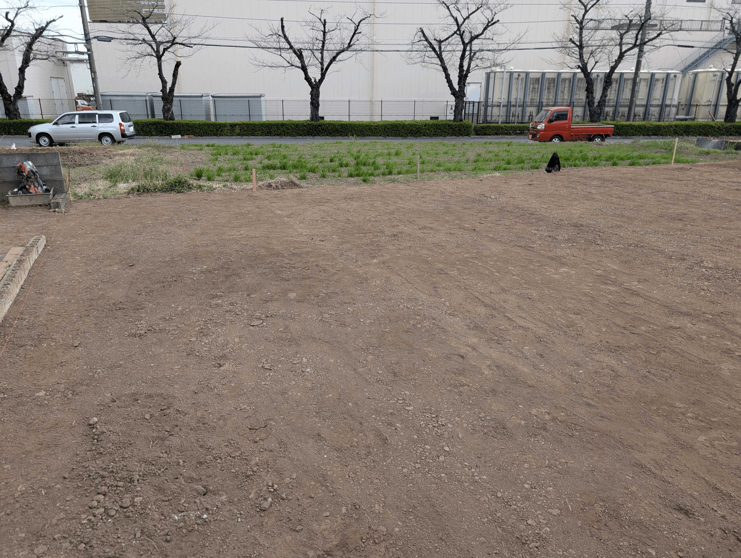 下大久保防草シート工事　地盤工事